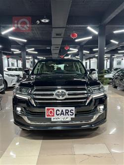 تويوتا لاندكروزر